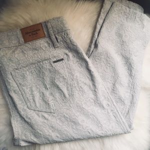 Abercrombie & Fitch brocade / jacquard jeans